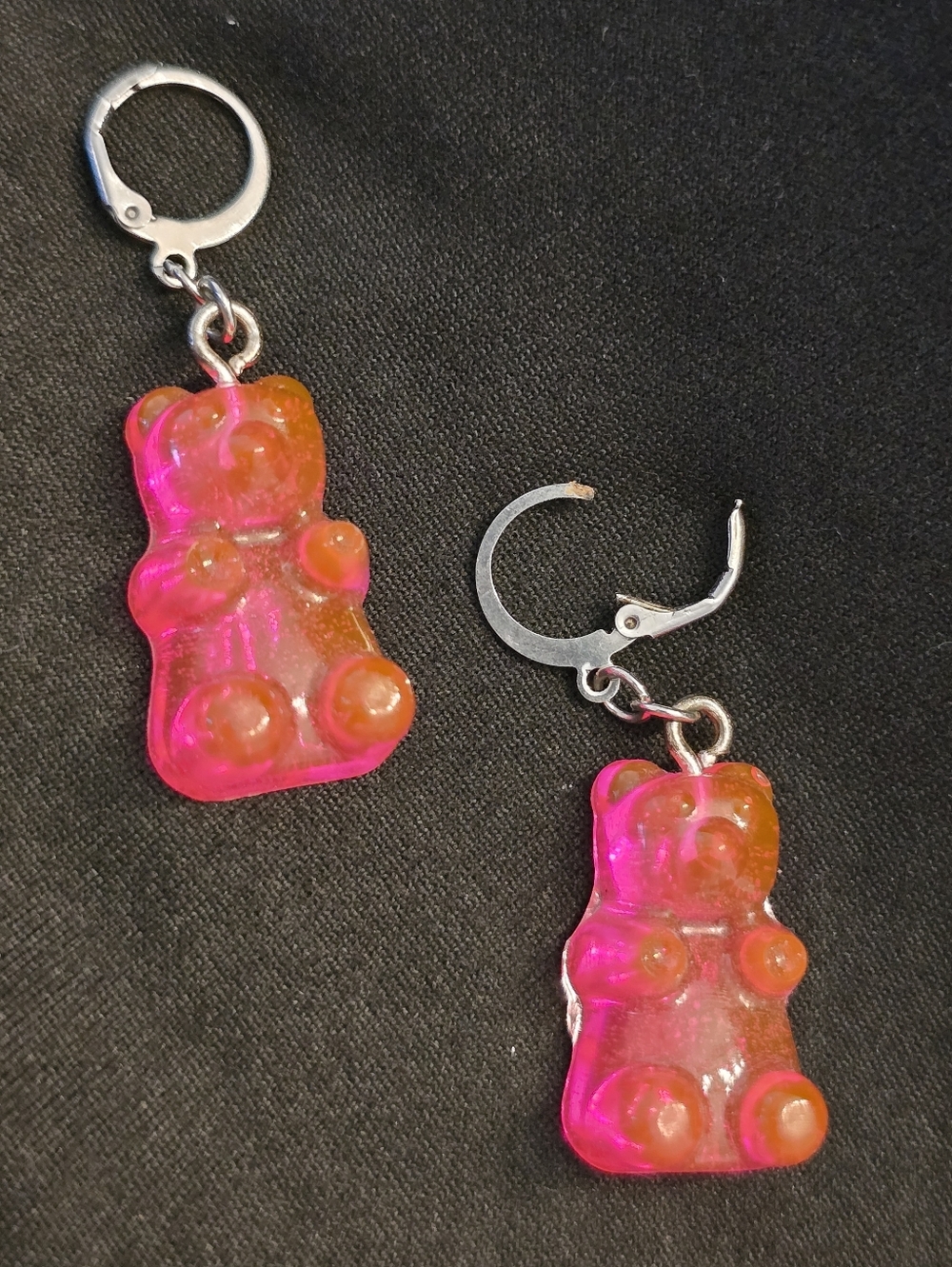 💚 Hot Pink Gummy Bear Dangle Earrings - Picture 3 of 4